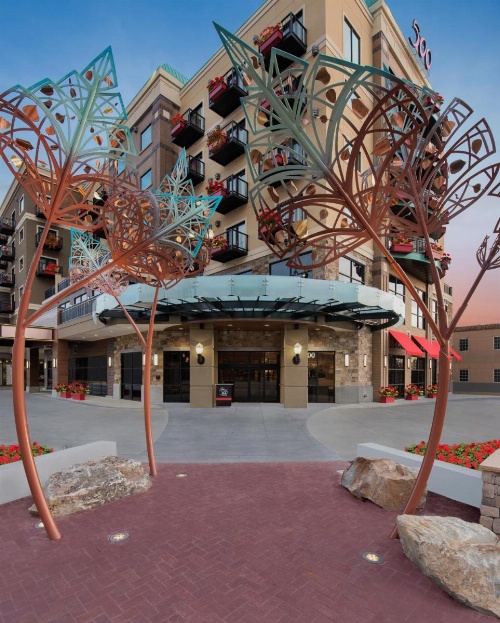 Inn at 500 Capitol image 37